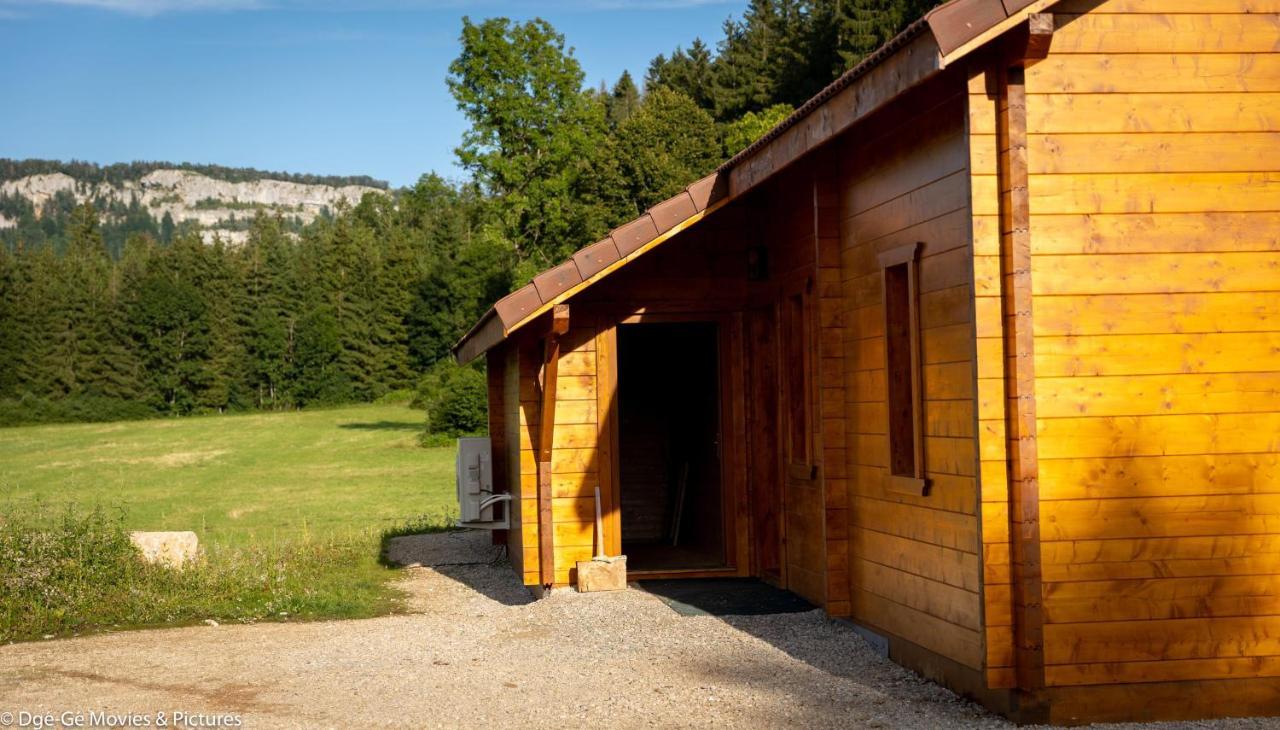 Les Jardins Du Herisson Chalet 2 Bonlieu Dış mekan fotoğraf